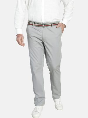 Charles Colby Chinohose "Chino BARON MARCHAS"